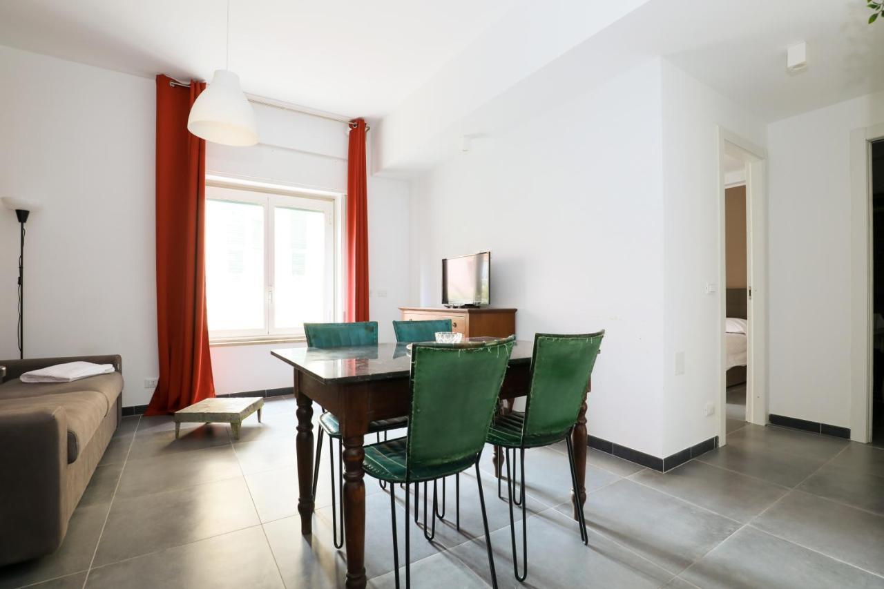 Centro Residenze Domus Sofiae Apartment Genoa Exterior photo