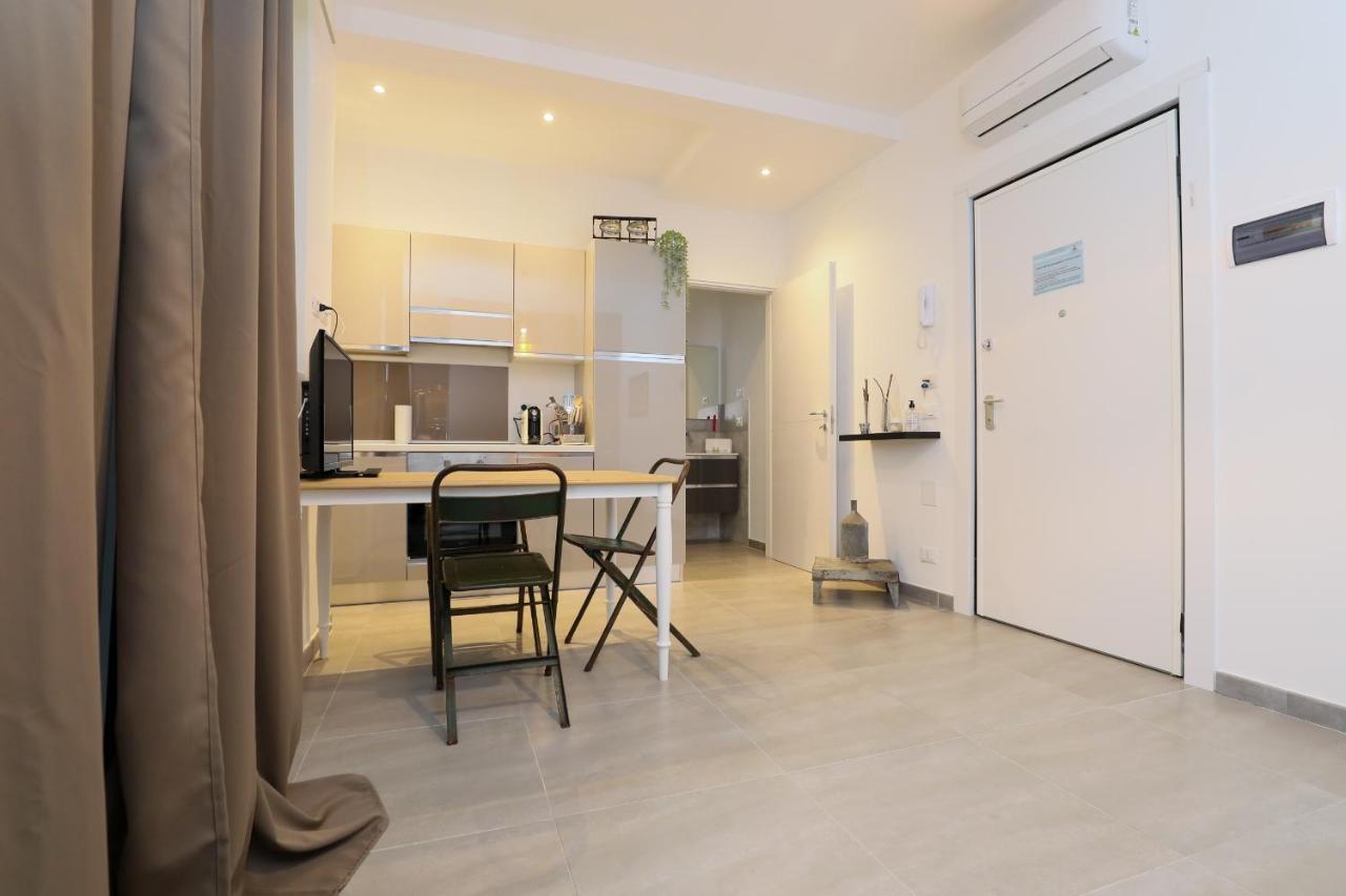 Centro Residenze Domus Sofiae Apartment Genoa Exterior photo